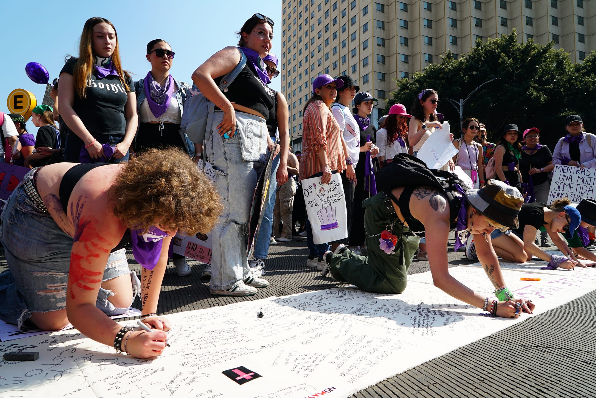 “Esas morras si me representan": Marcha 8M 2024