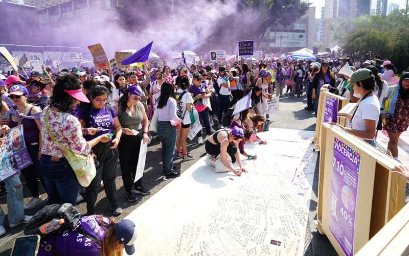 “Esas morras si me representan": Marcha 8M 2024